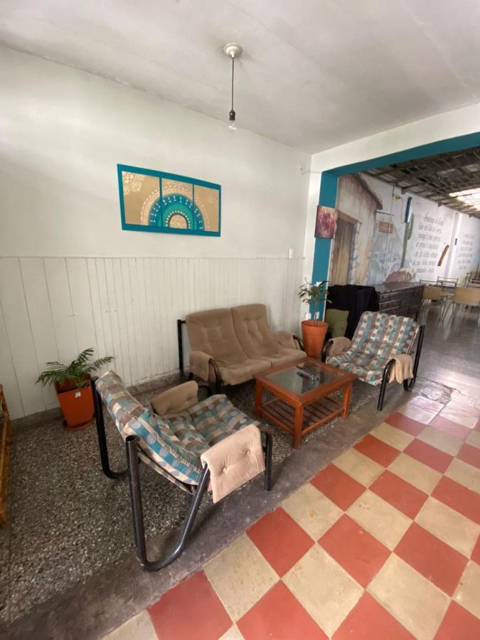 Hostal La Pachamama Salta Exterior photo